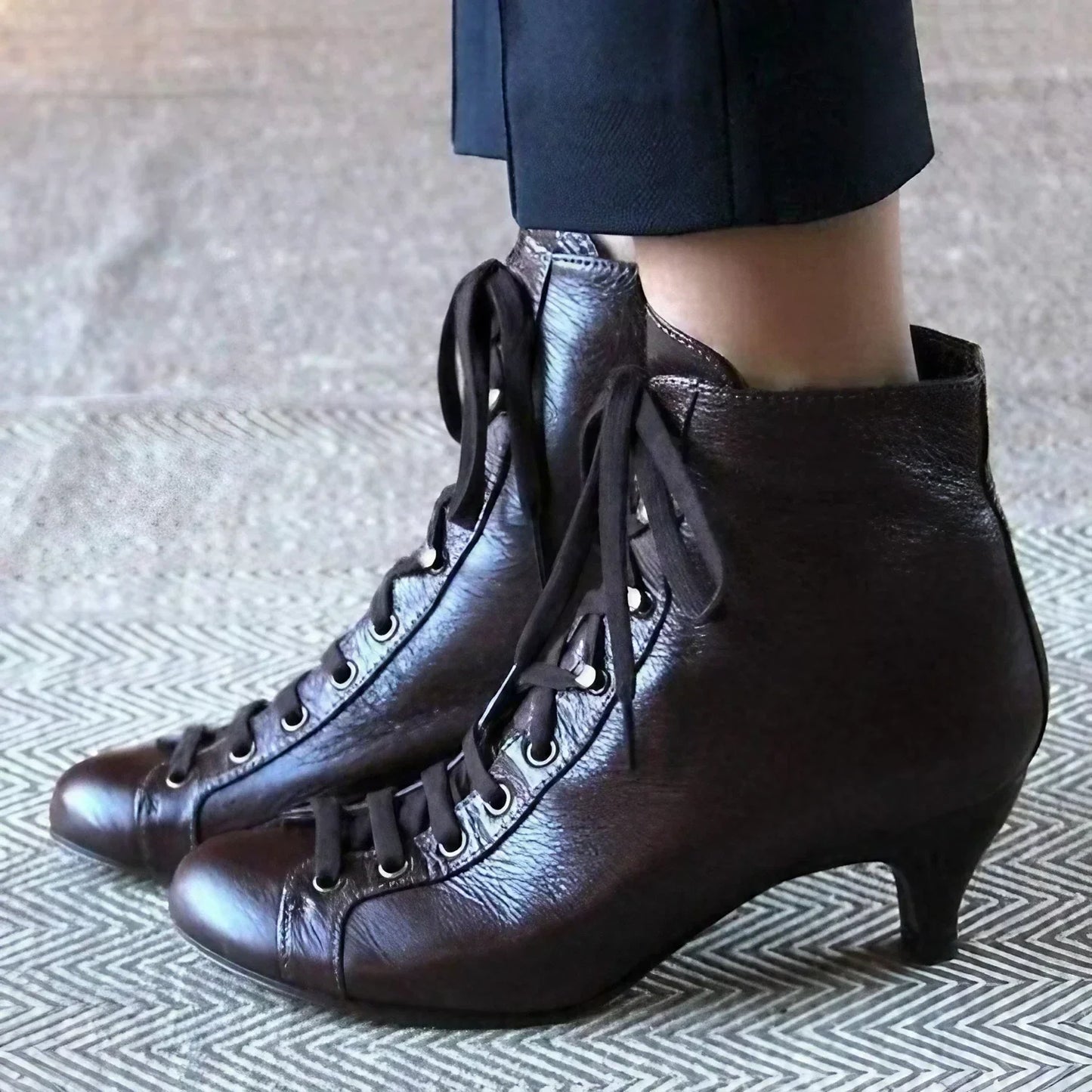 Chloe™ | Viktorianische Schnür-Stiefel
